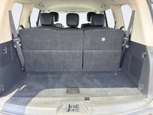 Used 2024 Nissan Armada SV AWD/4WD image 12