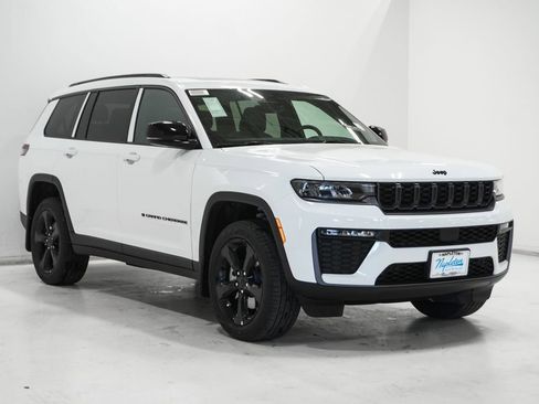 New 2026 Jeep Grand Cherokee L Limited image 4
