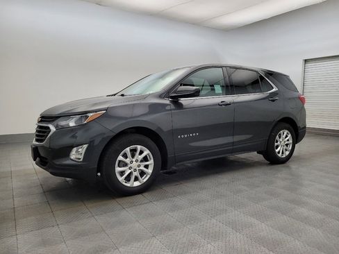 Used 2019 Chevrolet Equinox LT image 2