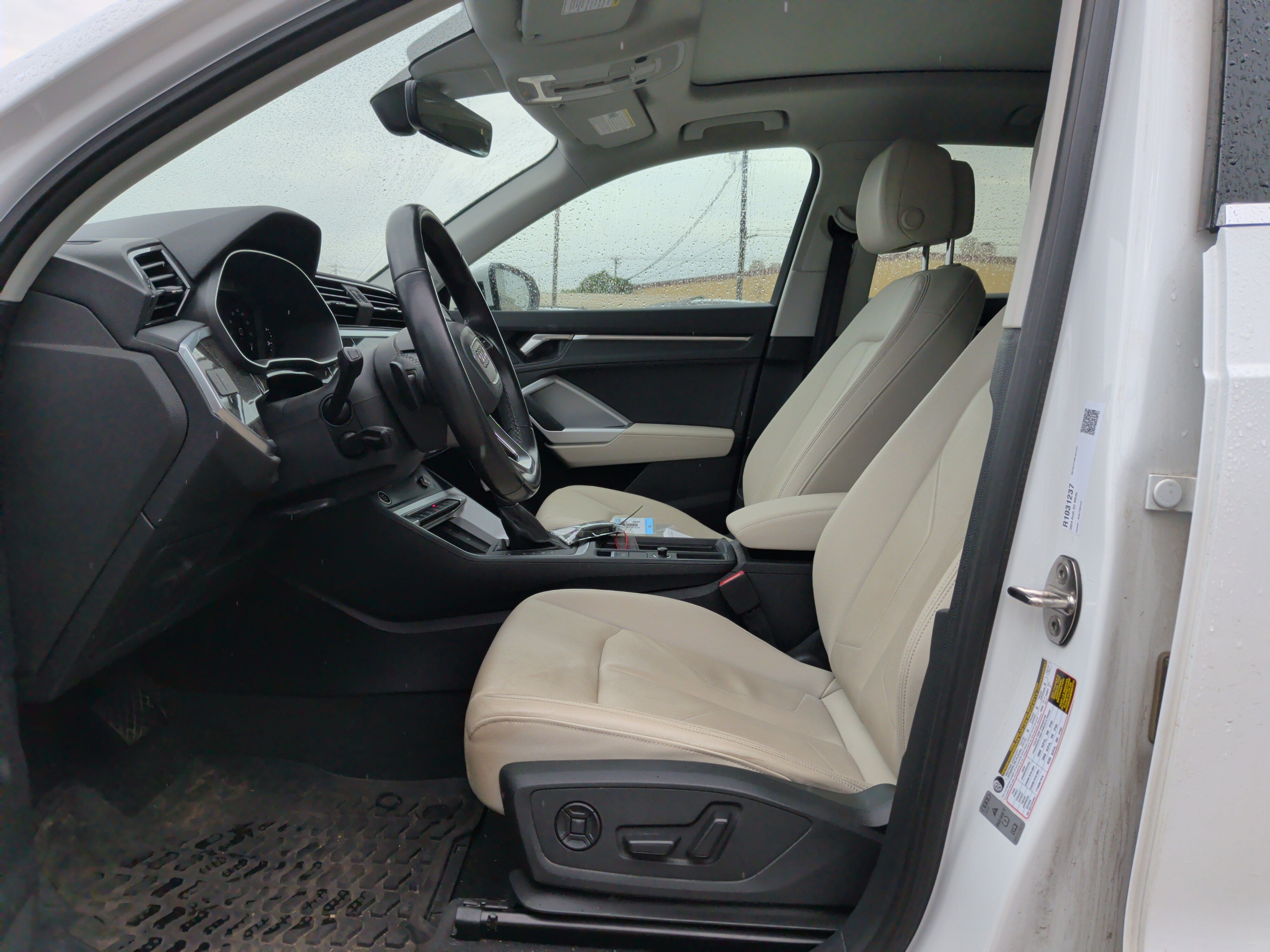 Certified 2024 Audi Q3 2.0T Premium AWD/4WD image 14
