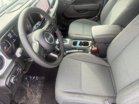 New 2025 Jeep Wrangler Unlimited Sport AWD/4WD image 18