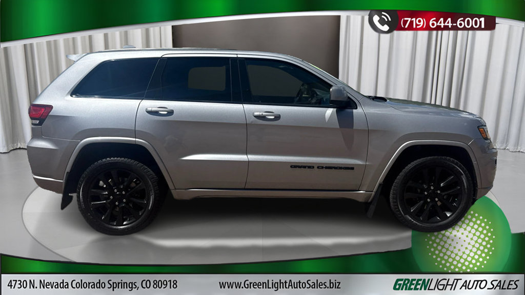 Used 2019 Jeep Grand Cherokee Altitude AWD/4WD image 6