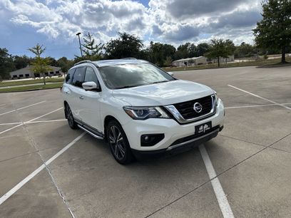 Used 2019 Nissan Pathfinder Platinum w/ Cargo Package