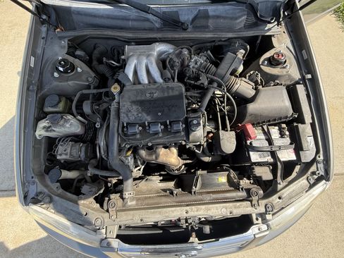 Used 2001 Toyota Camry XLE FWD image 19