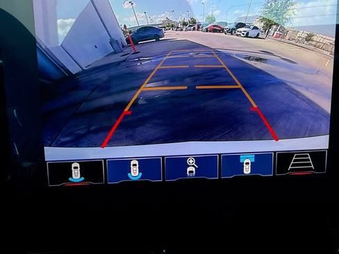 Used 2024 Chevrolet Corvette Stingray Preferred Conv w/ 2LT RWD image 9