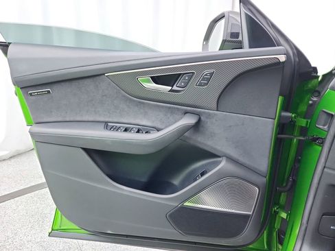 Used 2023 Audi RS Q8 image 16