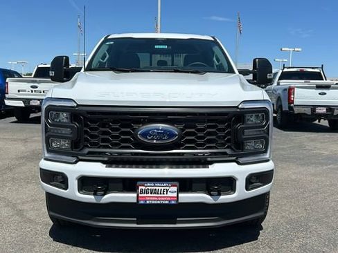 New 2026 Ford F250 XL w/ STX Appearance Package AWD/4WD image 8