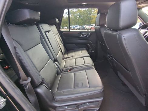 Used 2022 Chevrolet Tahoe LT w/ LT Signature Plus Package image 27