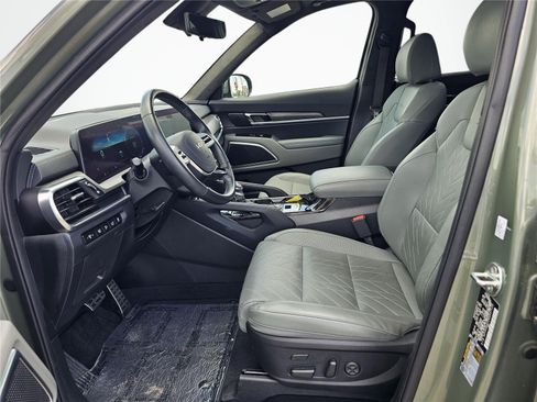 Used 2024 Kia Telluride SX Prestige X-Pro AWD/4WD image 16