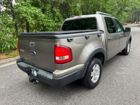 Used 2007 Ford Explorer Sport Trac XLT RWD image 5