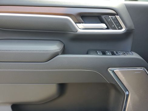 New 2025 GMC Sierra 2500 Denali image 20