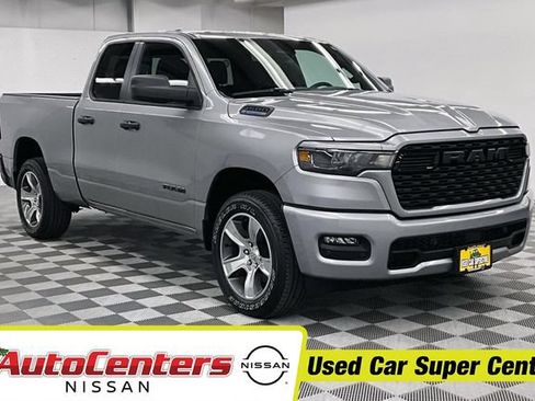 Used 2025 RAM 1500 Tradesman AWD/4WD image 1