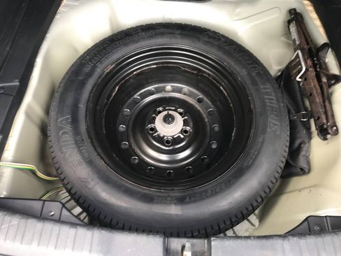 Used 2016 Honda CR-V EX image 14
