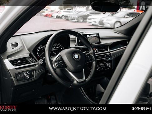 Used 2020 BMW X2 xDrive28i w/ Convenience Package AWD/4WD image 17