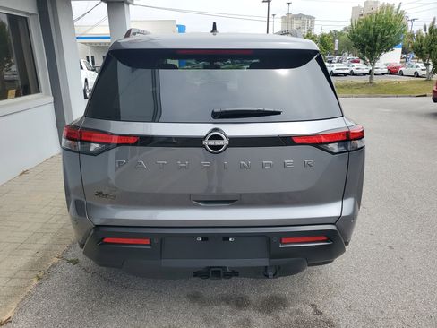New 2026 Nissan Pathfinder SV FWD image 4