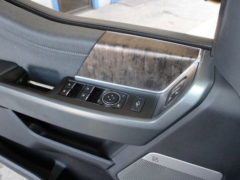 Used 2023 Ford F350 Lariat w/ Sport Appearance Package image 27