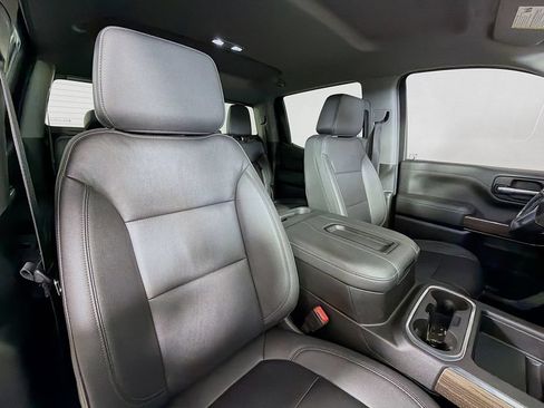 Used 2022 Chevrolet Silverado 1500 RST AWD/4WD image 25