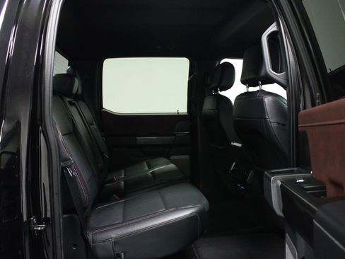 Used 2022 Ford F150 Lariat image 15