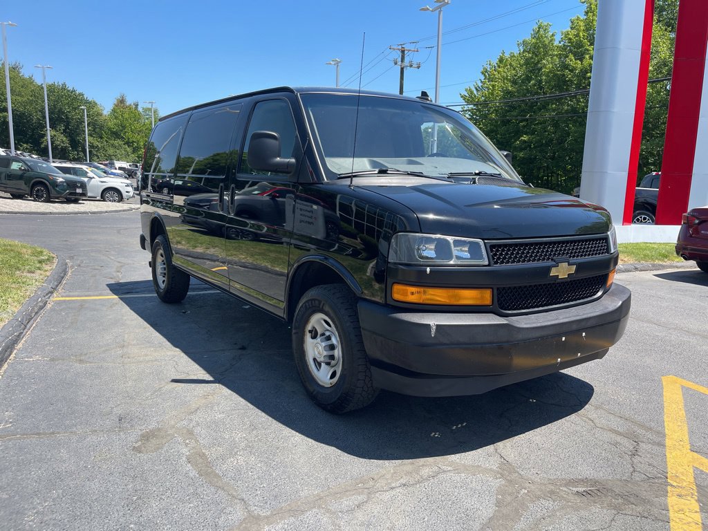 Used 2023 Chevrolet Express 2500 w/ Driver Convenience Package RWD image 8