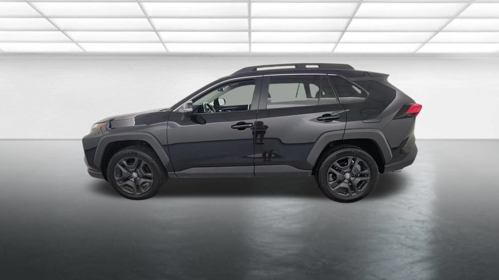 Used 2024 Toyota RAV4 Adventure AWD/4WD image 4