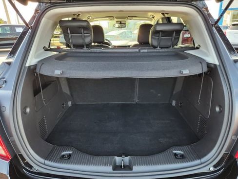 Used 2021 Chevrolet Trax LT w/ LT Convenience Package image 17