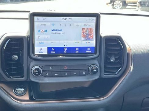 Used 2022 Ford Bronco Sport Outer Banks w/ Tech Package AWD/4WD image 20