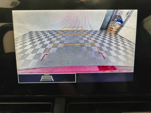 Used 2024 Chevrolet Trax RS image 21