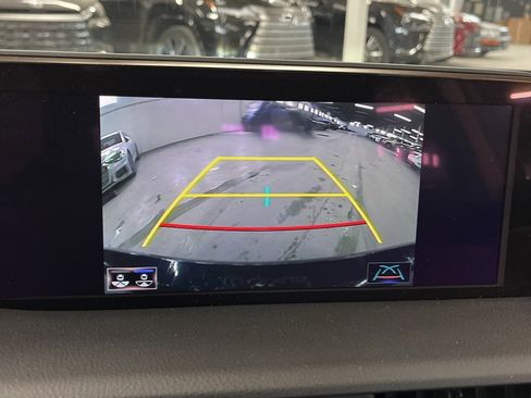 Used 2019 Lexus ES 350 Luxury w/ Accessory Package 2 image 15