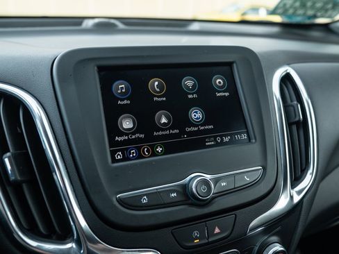 Used 2023 Chevrolet Equinox LT image 22