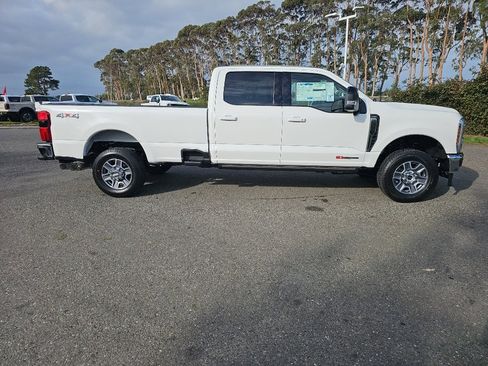 New 2026 Ford F350 Lariat w/ Lariat Ultimate Package image 36