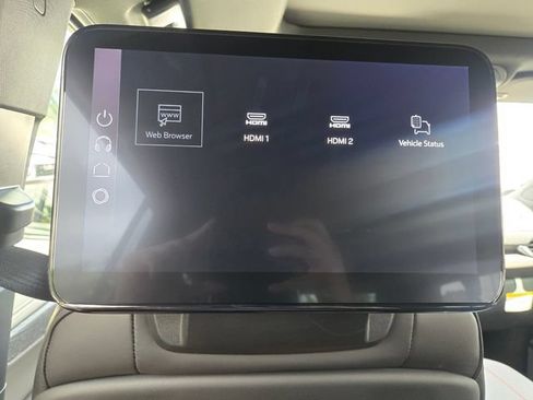 New 2026 GMC Yukon XL AT4 Ultimate AWD/4WD image 18