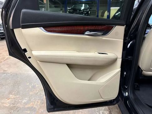 Used 2019 Cadillac XT5 Luxury AWD/4WD image 29