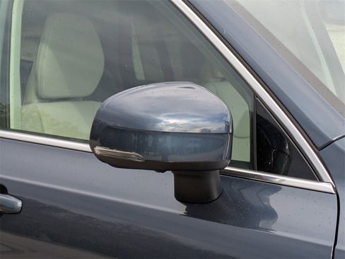 New 2026 Volvo XC90 T8 Ultra w/ Protection Package Premier image 12