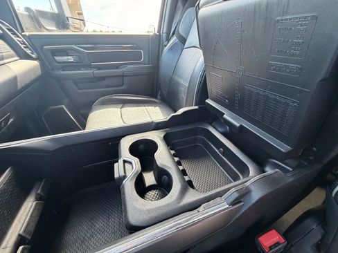 Used 2022 RAM 2500 Laramie w/ Night Edition AWD/4WD image 12