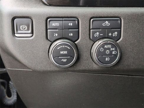 Certified 2022 Chevrolet Silverado 1500 RST image 17