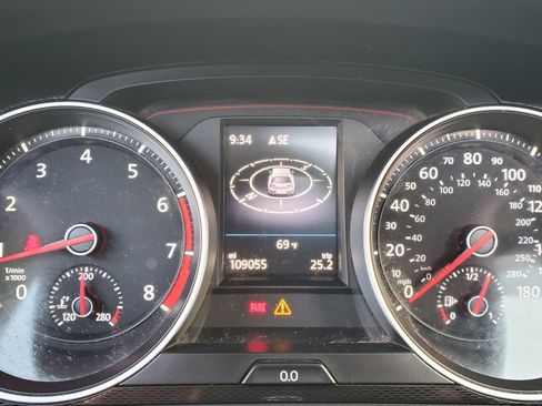 Used 2016 Volkswagen GTI Autobahn w/ Lighting Package (SEL) image 22