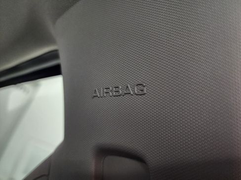 Used 2022 Ford F350 XLT w/ XLT Value Package image 44