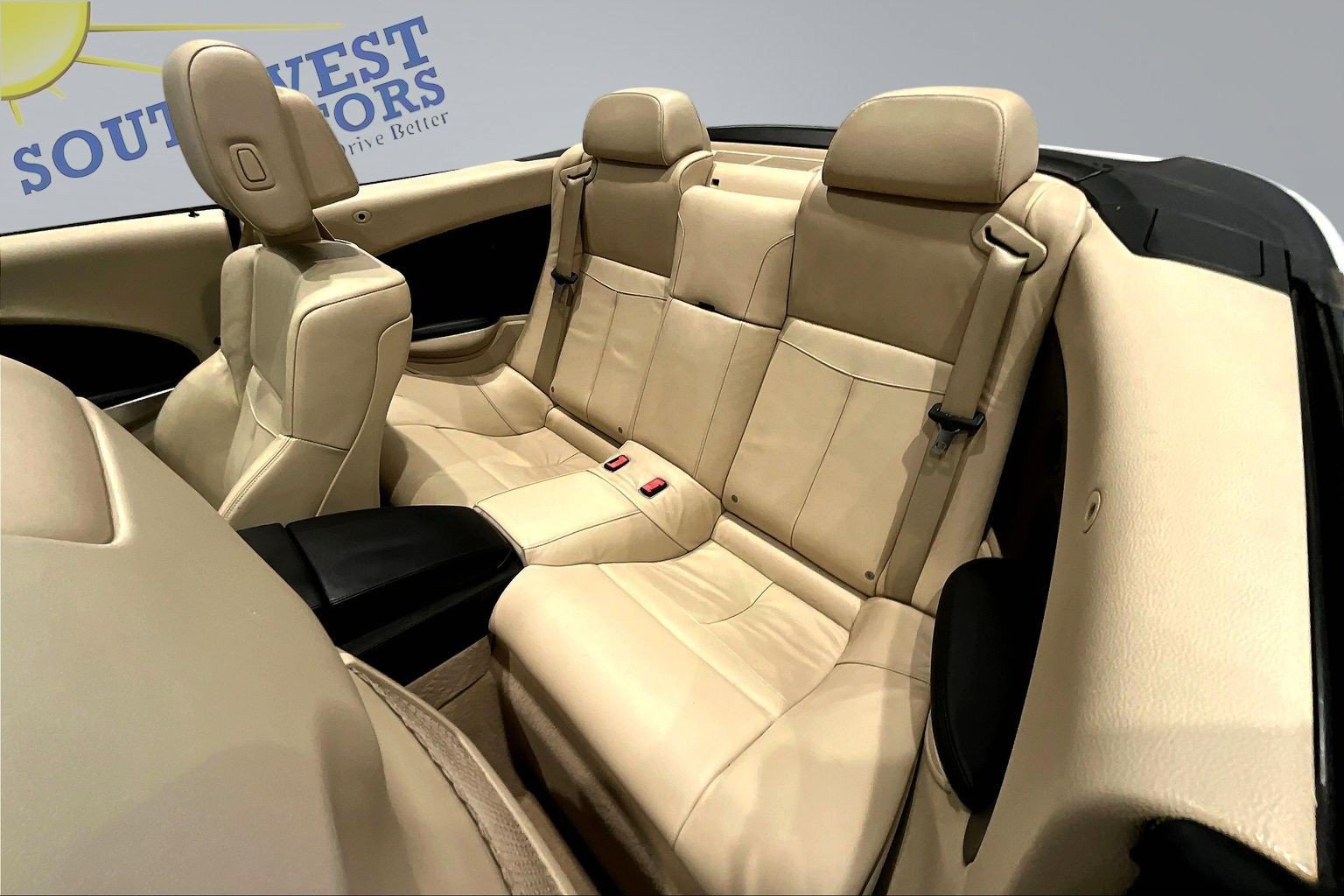Used 2010 BMW 650i Convertible w/ Sport Pkg RWD image 20