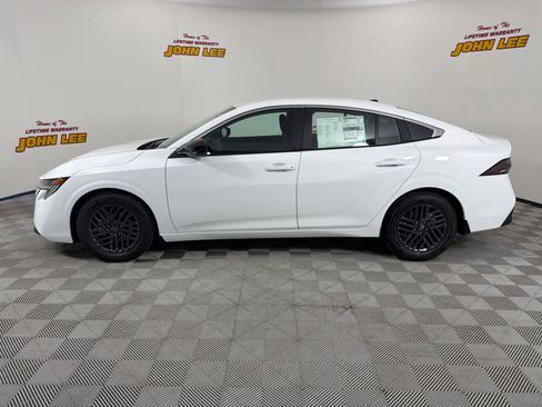 New 2026 Nissan Sentra SV w/ SV Convenience Package FWD image 2