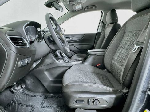 Used 2022 Chevrolet Equinox LT FWD image 8