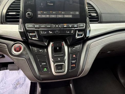 Used 2019 Honda Odyssey EX image 13