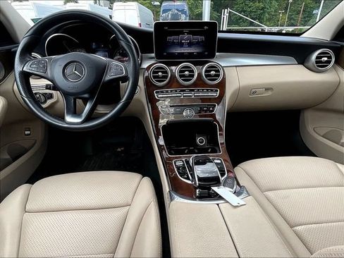 Certified 2018 Mercedes-Benz C 300 4MATIC Sedan image 9