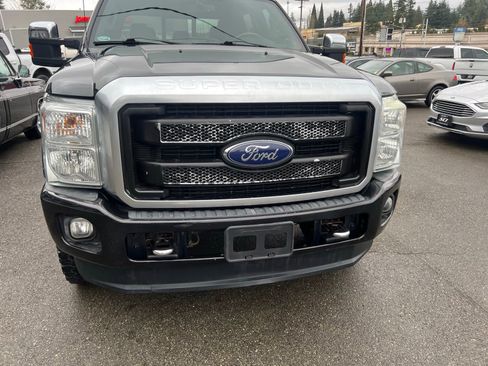 Used 2014 Ford F250 Platinum AWD/4WD image 10
