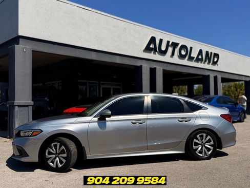 Used 2023 Honda Civic LX image 4