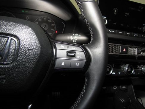 Certified 2024 Honda Civic Sport image 6