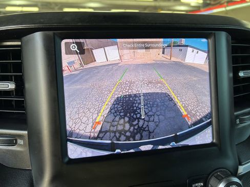 Used 2023 RAM 1500 Big Horn w/ Trailer Tow Group image 9