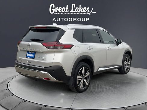 Used 2021 Nissan Rogue Platinum AWD/4WD image 5