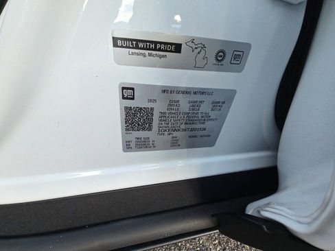 New 2026 GMC Acadia Elevation image 33