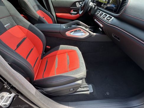 New 2026 Mercedes-Benz GLE 53 AMG 4MATIC Coupe image 17