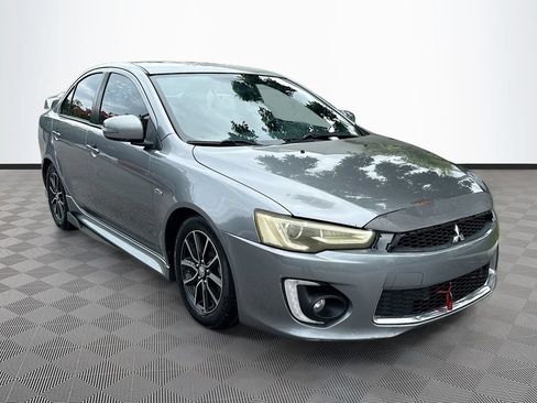 Used 2017 Mitsubishi Lancer ES FWD image 4